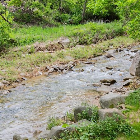 Bongpyeong Moolsori Pension Пхёнчхан Экстерьер фото